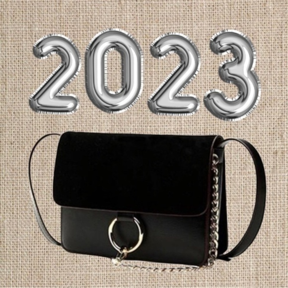 Black crossbody bag​